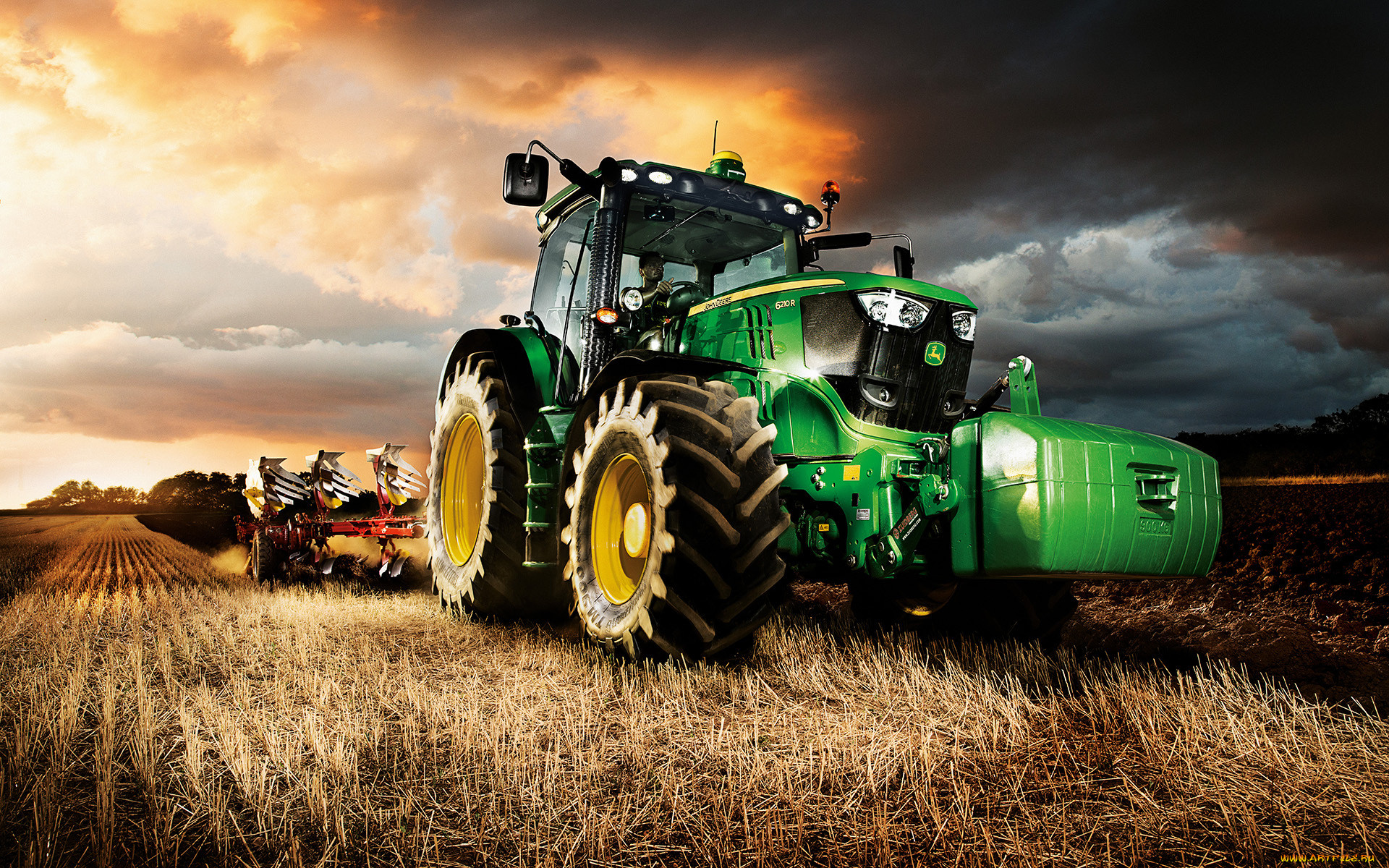 Запчасти JOHN DEERE от интернет-магазина "Аврора Агро Партс": ключ к надежности и производительности сельскохозяйственной техники в России