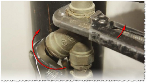 Как открутить гайку сетчатого фильтра в системе водопровода: пошаговая инструкция